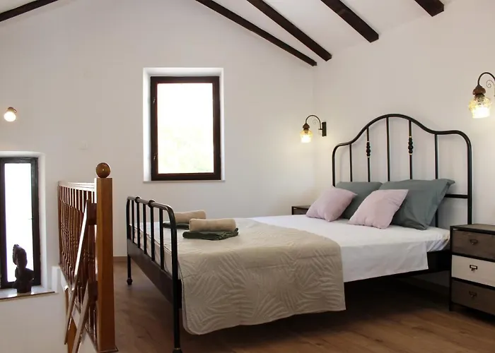 Kendi Appartement Sutivan
